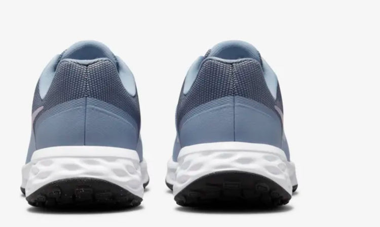 Nike Revolution 6 Next Nature