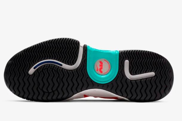 NikeCourt Air Zoom GP Turbo