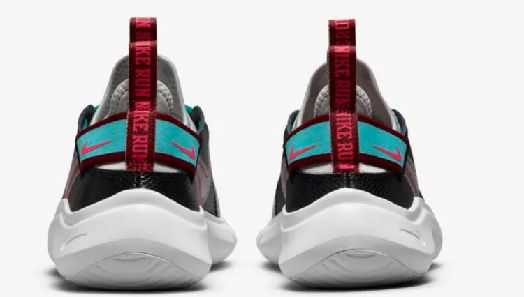 Nike Flex Plus SE