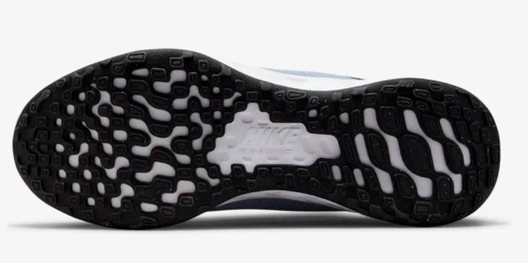 Nike Revolution 6 Next Nature