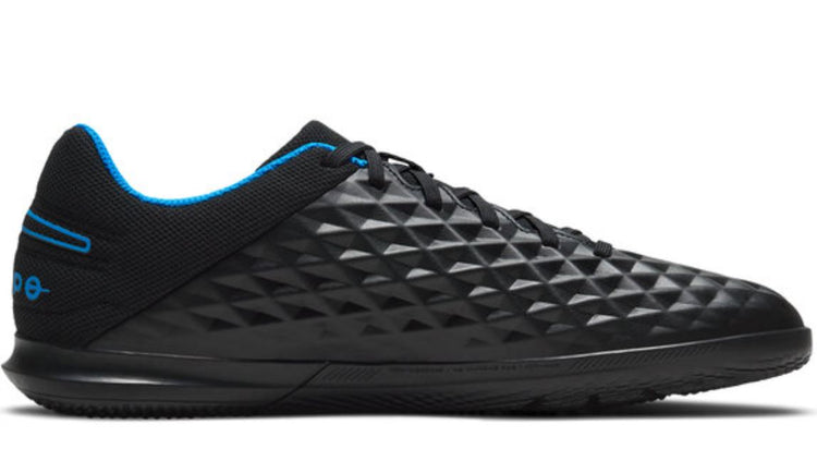 Nike JR LEGEND 8 CLUB IC